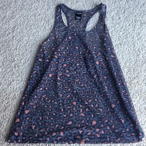 Sheer Racerback VS Sport Tank-top